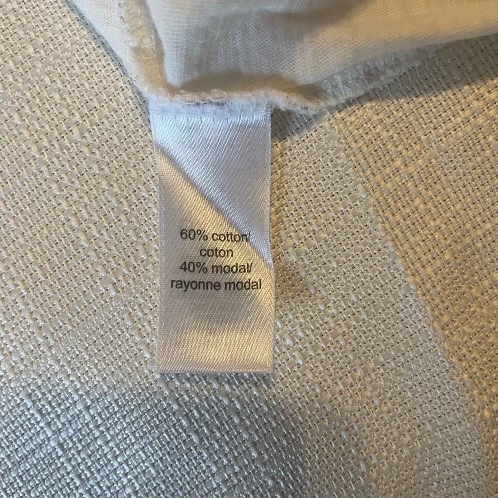 Maurices Cream and Rose Gold Short Sleeve V-Neck Fitted Top Size Medium - Picture 11 of 15